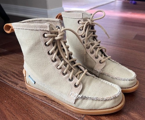 Sebago docksides lighthouse - sebago,